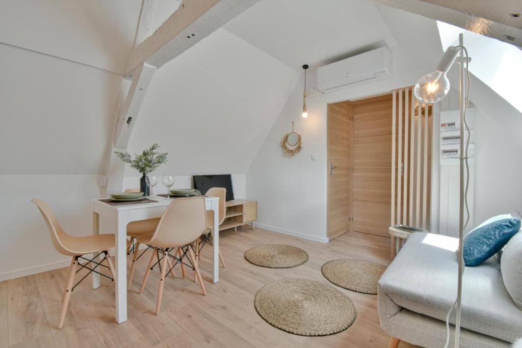 Residence Jean Hardy - Hyper Centre, Parking Gratuit, Wifi, Clim, Gare 瓦朗西纳 外观 照片