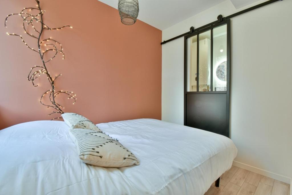 Residence Jean Hardy - Hyper Centre, Parking Gratuit, Wifi, Clim, Gare 瓦朗西纳 外观 照片